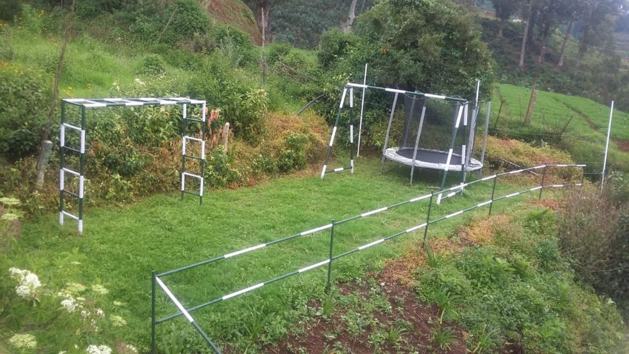 Berry Hills Resort Ooty Exteriör bild