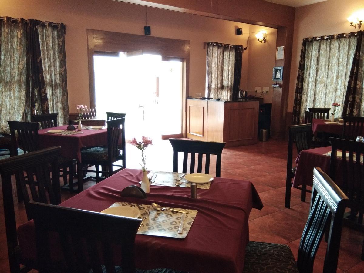 Berry Hills Resort Ooty Exteriör bild